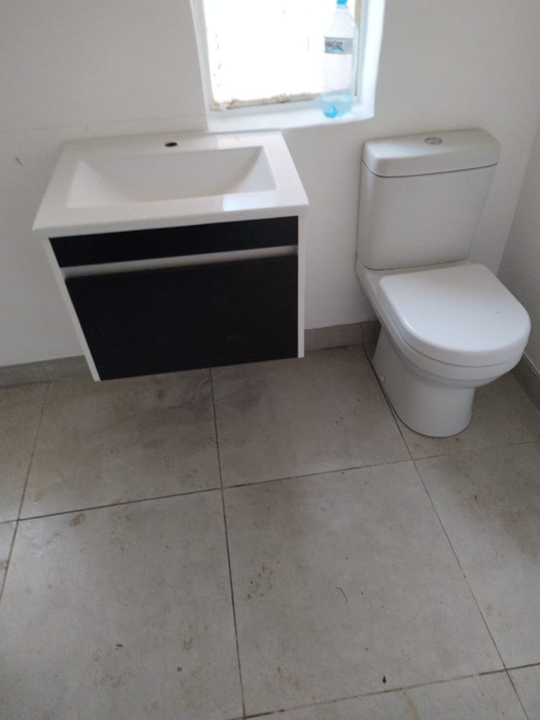 WhatsApp Image 2025-03-04 at 08.41.50_132a43da